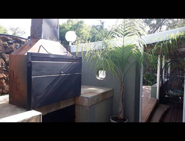 15 BEDROOM HOUSE FOR SALE IN CROFT MOHR ESTATE